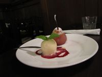 Pear boiled in wine